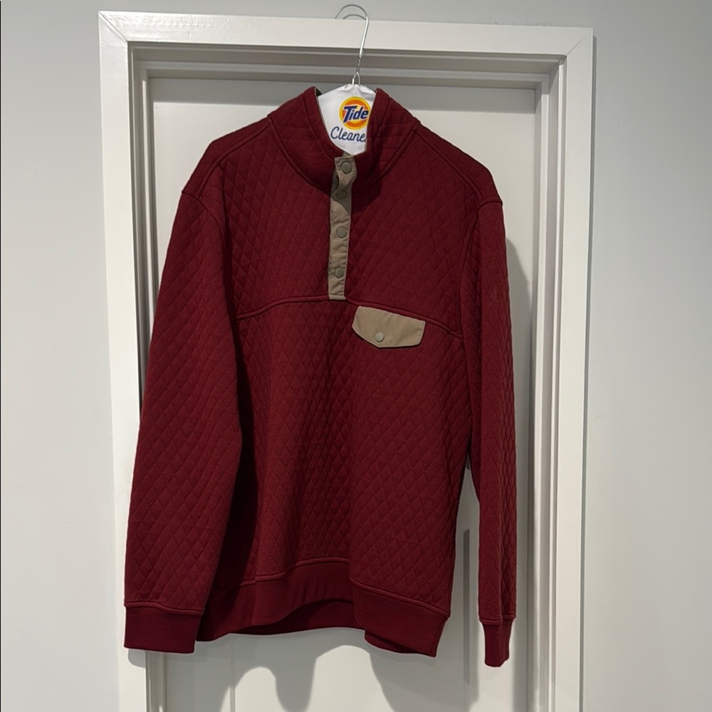Men's UntuckIT Quilted Burgundy Sweatshirt